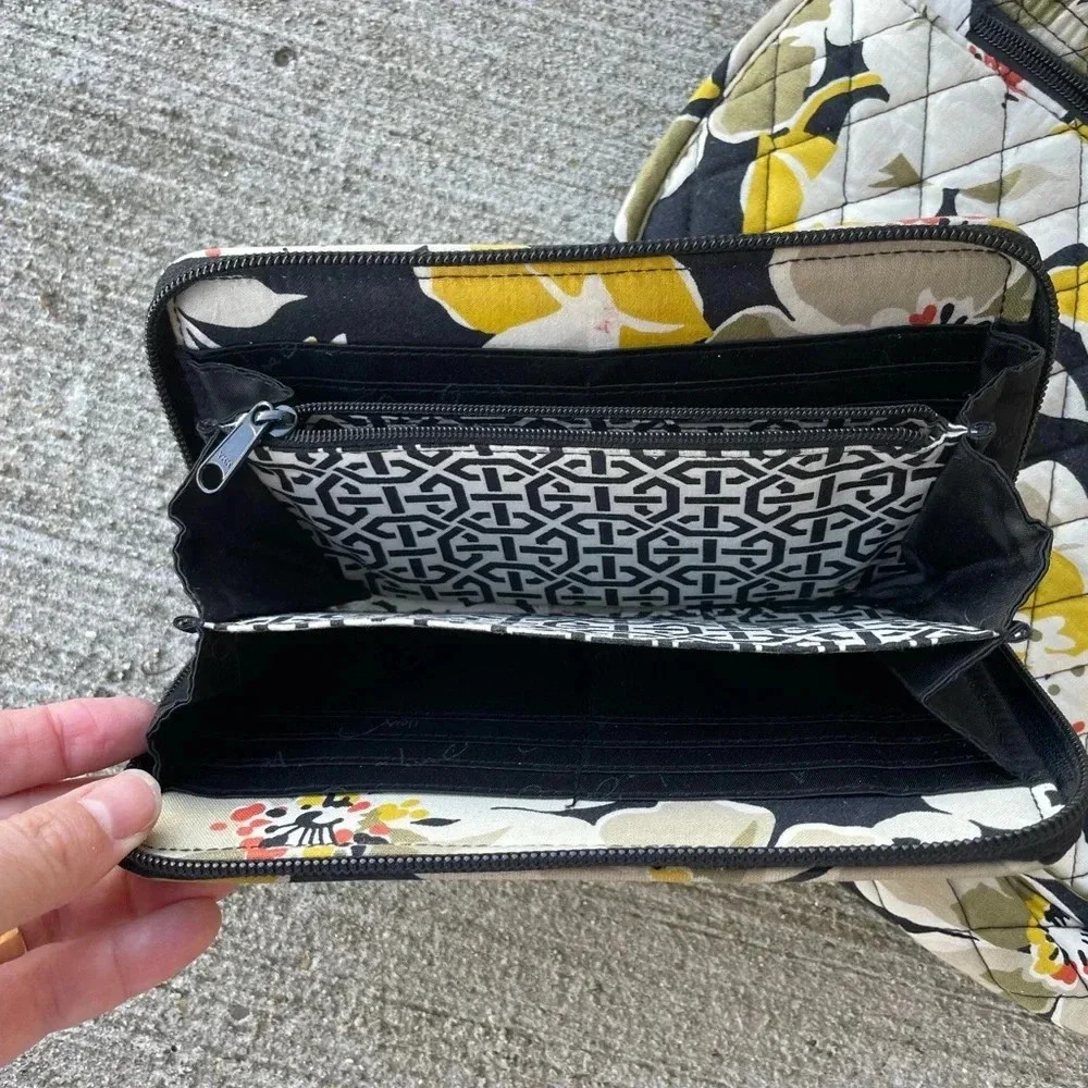 Vera Bradley Go Wild Quilted Purse Shoulder Crossbody Bag with Matching Wallet - Picture 5 of 7